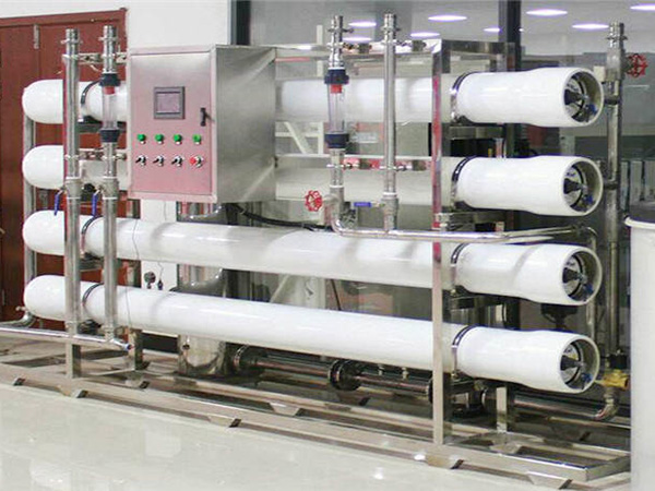 純水設(shè)備是什么工作原理？怎么看純水設(shè)備活性炭是否飽和？