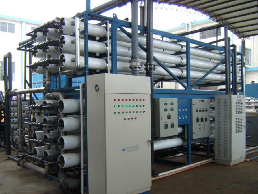 反滲透設(shè)備是什么？反滲透設(shè)備原理介紹