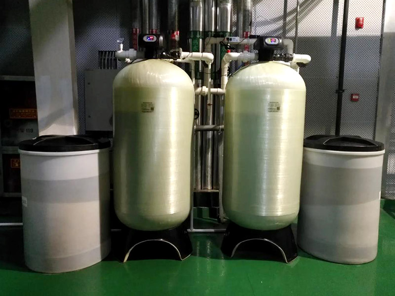 反滲透膜純水設(shè)備需要軟化器嗎？